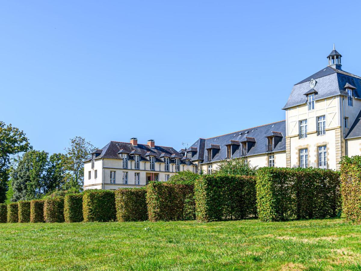 Apartment Chateau De Kergonano-16 By Interhome Баден Екстериор снимка